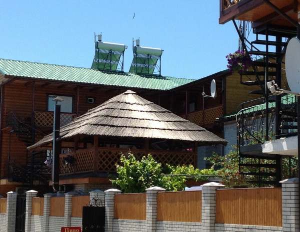 Hotel - guest house "Dionis", Berdyansk