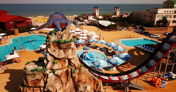 Демократичная база отдыха у моря со СПА "Золотой Берег", Бердянск