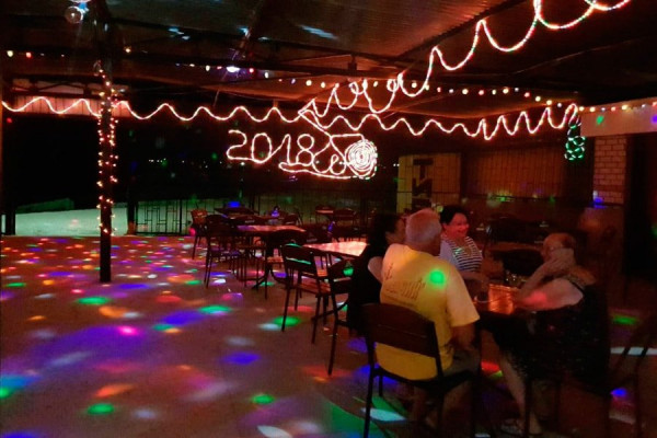 Ночной бар "Прилив"