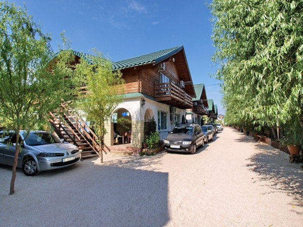 Recreation Center Perlin Karpat Fedotova Spit